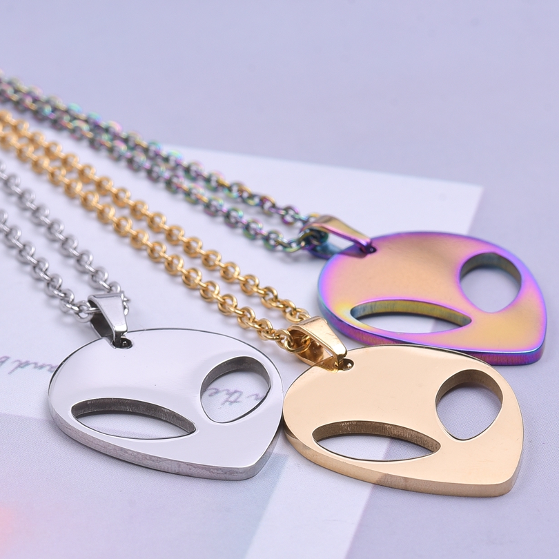 Nieuwe Alien Hanger Ketting Ha - Men Accessories Neck Chain recensie en prijs